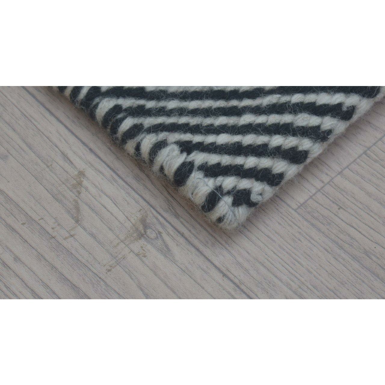 Barcelona Black/Grey wool flatweave Organic Weave Shop