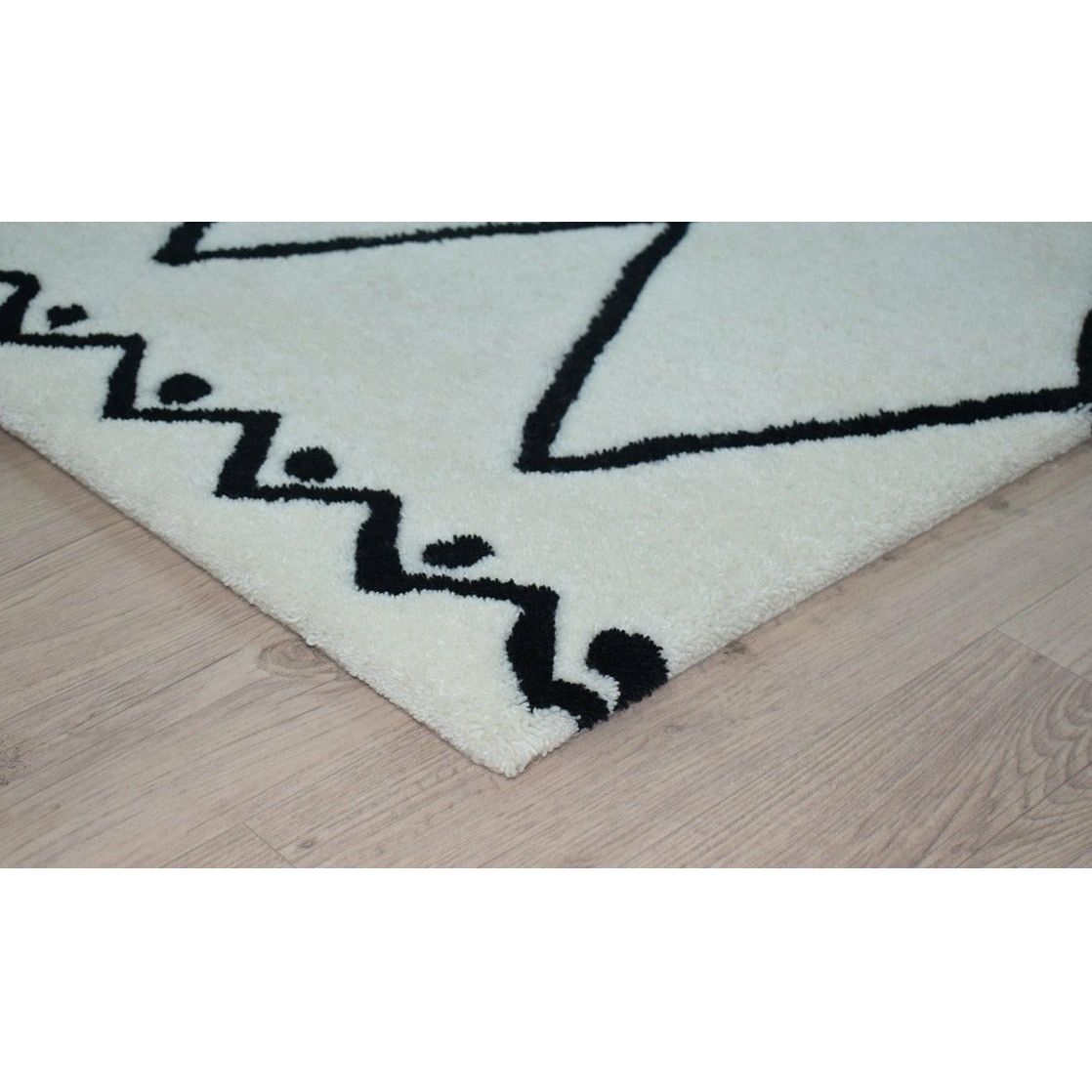 Rebel Fantasy II Wool Shag Ivory Black handtufted wool shag Organic Weave Shop 2'9'' x 10' Runner